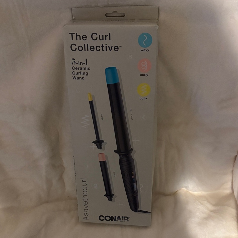 The Curl Collective 3-in-1 Ceramic Curling Wand - Black and Blue
